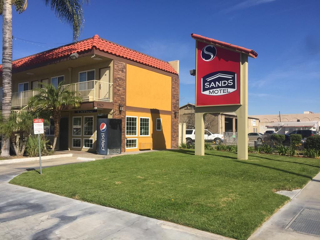 Sands Motel Riverside Buitenkant foto